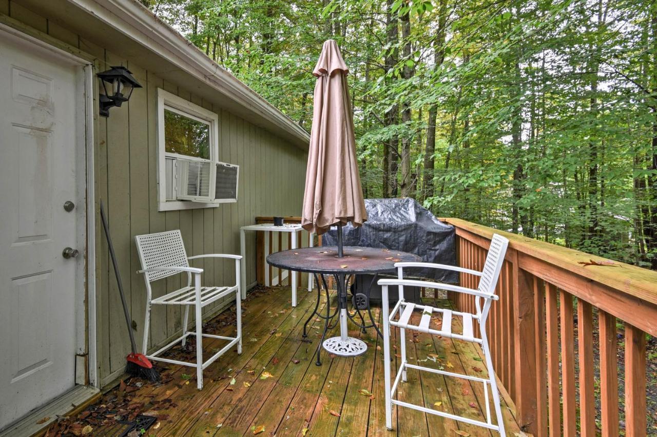 Cozy Arrowhead Lake Home With Sunroom And Pool Access! Pocono Lake Eksteriør bilde